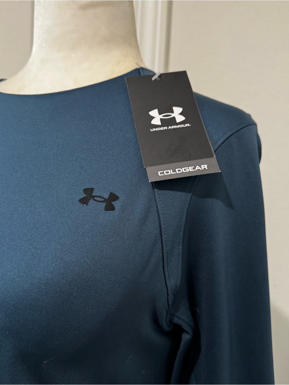 Under Armour Women's Long Sleeve Performance Tee - Navy Blue - Picture 8 of 9